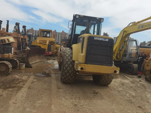 Rodillo compactador vibratorio CAT CS-583D usado, modelo CS683, precio económico, compactador de asfalto CS583C 583D Cat - Product Image 5