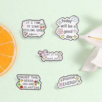 Set di cinque spille smaltate con affermazioni positive, graziose spille floreali con fiocco e citazioni motivazionali per decorare il zaino