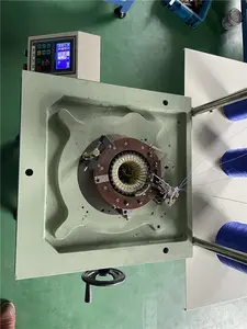 त्वरित वितरण उच्च प्रौद्योगिकी कम्प्यूटरीकृत स्वत: स्टील कपड़ा बुनाई मशीन