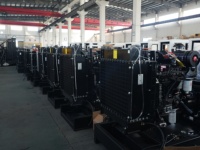 Générateur diesel à aimants permanents 100-500 kW Weichai/Yuchai/Sdec/ Groupe électrogène silencieux Type ATS Alternateur Stamford Panneau de commande