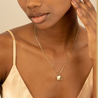 Collier Saturne en argent S925 plaqué or Gemnel avec breloque planète étincelante en zircon cubique, chaîne trombone, bijou céleste, cadeau pour filles