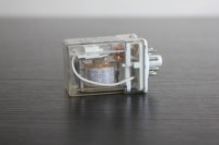 Relé Electromagnético JQX-10F 2C/3C DPDT 10A 250VAC Miniatura con Protección Epoxi y Componentes Cerámicos CPR