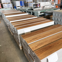 Großhandel Wasserdichter Holzoptik 4mm 5mm 6mm 7mm 8mm PVC Klick-Verschluss SPC Bodenbelag LVP Bodenbelag Vinyl-Planken Luxus-Vinylboden