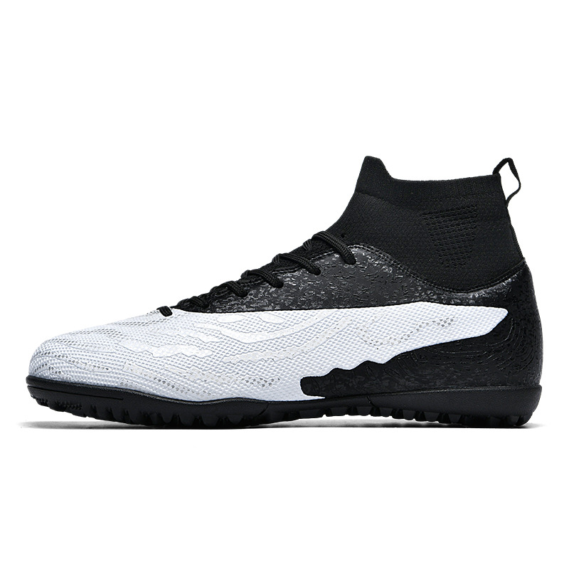 Broken nails--black and white