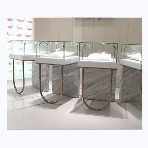 Soporte de exhibición de joyería para reloj, escaparate de cristal de diseño de moda personalizado