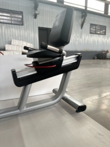 Chine Usine Vente Chaude sports affichage cross trainer gym équipement de fitness machine fonctionnelle <span class=keywords><strong>Musculation</strong></span> <span class=keywords><strong>Elliptique</strong></span> - Product Image 4