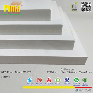 Hoja de tablero de espuma de PVC WPC blanca personalizada 25mm de espesor 0,6G/cm3 densidad impermeable diseños de pared Interior para carteles publicitarios - Product Image 1