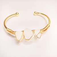 Bracelet manchette ouverte ajustable en pierre naturelle brute, plaqué or, avec pierres précieuses irrégulières, pour femme