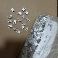 Connecteur rapide de type FASTON pour montage sur circuit imprimé, borne femelle 6,35 mm, non isolé, à souder, série 1217080-1