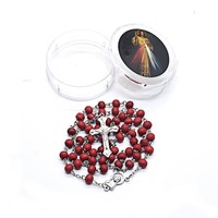 Parfum de rose rouge perle en bois pendentif croix sainte Maria Center collier fait main chapelet catholique avec boîte