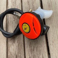 Régulateur de plongée sous-marine deuxième étage avec tuyau de plongée pieuvre narguilé