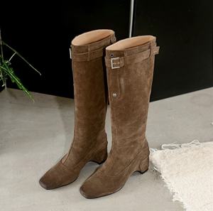 Nouvelles bottes d'hiver pour femme, montantes au-dessus du genou, à motif uni, à talon compensé, à bout pointu, avec fermeture éclair, style western - Product Image 4