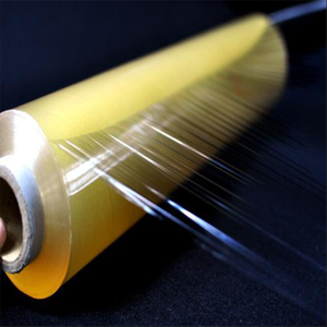 Grand rouleau de film alimentaire en PVC rouleaux d'emballage alimentaire 10kg rouleau Jumbo emballage alimentaire <span class=keywords><strong>18</strong></span> <span class=keywords><strong>pouces</strong></span> film plastique <span class=keywords><strong>11</strong></span> microns - Product Image 6