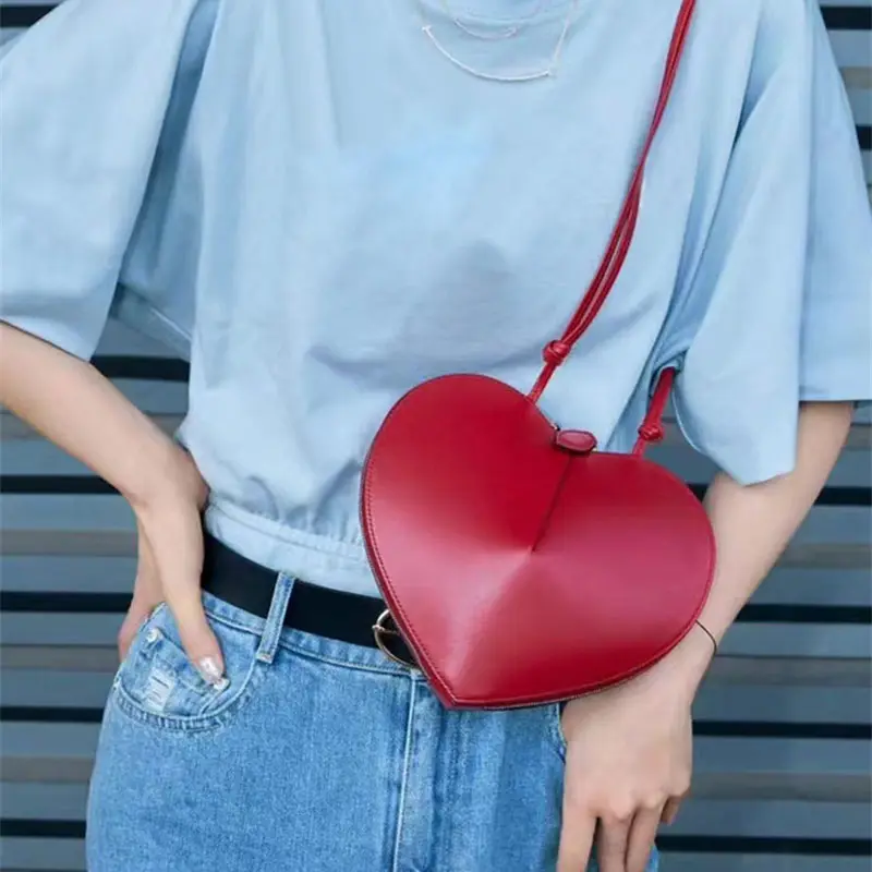 Red Heart Shaped Purse Handbag Evening Clutch Bags Women Designer Chic Shoulder Bag Crossbody Bag