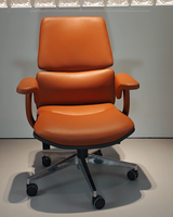 Chaise de bureau de chef de direction pivotante réglable en cuir Pu