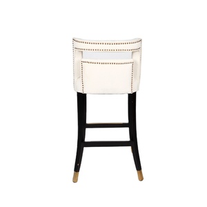Sedia alta da bar in tessuto avorio di vendita calda <span class=keywords><strong>per</strong></span> <span class=keywords><strong>tavolo</strong></span> da bar sedie da bar moderne imbottite in velluto bianco <span class=keywords><strong>per</strong></span> la cucina - Product Image 3