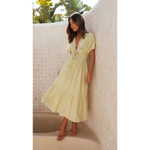 Vente en gros directe, robe jaune à col en V profond, à nouer devant, à manches courtes - Product Image 6