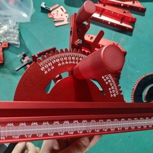 ราวจับอะลูมิเนียมพร้อมพนักพิง อลูมิเนียม 6061 ชุบอโนไดซ์ ผลิตด้วยเครื่อง CNC โต๊ะทำงานอเนกประสงค์พร้อมรางเลื่อน - Product Image 1