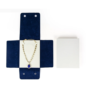 FORTE Emballage de bijoux haut de gamme personnalisé en velours et daim, présentoir à bijoux avec logo personnalisé, grand emballage pour collier - Product Image 1