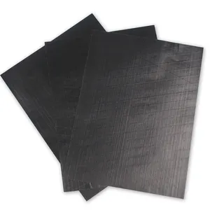 Hochwertiges schwarzes Dampfsperre isolation material PVC Scrim Kraft Vinyl beschichtete Glasfaser isolierung