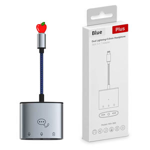 สายเคเบิลอะแดปเตอร์เสียง3 in 1ของแท้โทร + เพลง + ที่ชาร์จไฟ2.4A + แจ็คหูฟัง3.5มม. สำหรับอะแดปเตอร์ iPhone aux - Product Image 1