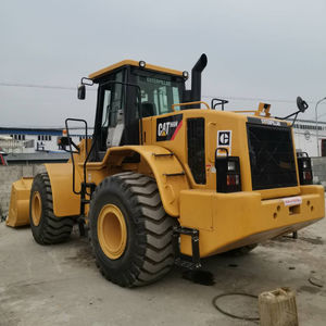 Excavatrice hydraulique Caterpillar 966G d'occasion à prix avantageux, 10 tonnes, moteur Cummins, 90% neuve avec pompe moteur, modèle 2016, capacité de la benne de 1,2 m³ - Product Image 5