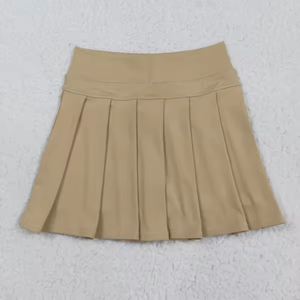 Vente en gros : Vêtements de yoga pour petites filles, robes mini plissées unies à taille haute style décontracté d'été, et jupes-culottes de sport - Product Image 3