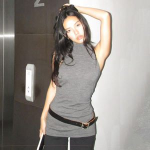 Débardeur en tricot sans manches à col montant pour femme, coupe ajustée, longueur taille, décontracté, mode estivale - Product Image 1