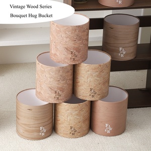 Secchio per Bouquet di Fiori Serie Vintage <span class=keywords><strong>in</strong></span> <span class=keywords><strong>Legno</strong></span> JOYWOOD, Contenitore Creativo per Composizioni Floreali per Fioristi e Forniture per Negozi di Fiori - Product Image 2