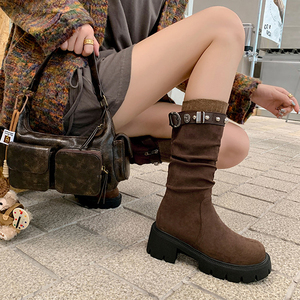 2024 verano Otoño Invierno moda Retro CHUKKA BOOT tacón grueso gamuza estilo Formal sauce clavo cinturón hebilla suela gruesa - Product Image 2