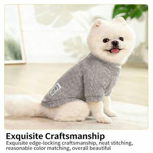 Oem & Odm Winter Tweebenige Huisdier Effen Kleur Polyester Klassieke Eco-Vriendelijke Trui Goed Uitziende Hondenkleding - Product Image 3