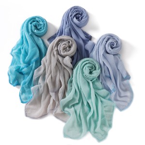 Chất Lượng Cao Tùy Chỉnh Thời Trang Vải Malaysia Tudung Bawal Hồi Giáo Khăn Đồng Bằng Màu Lưới Ren Bông Hijab Khăn Choàng - Product Image 2