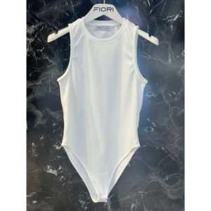 ชุดบอดี้สูทแขนกุดฟิโอริสำหรับผู้หญิง คอกลม ผ้าถัก ยืดได้ ทรงมินิมอล - Product Image 1