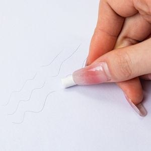 Crayon scolaire effaçable avec plomb noir durable pour le dessin et l'écriture Corps en plastique Utilisation au bureau et à l'école - Product Image 2