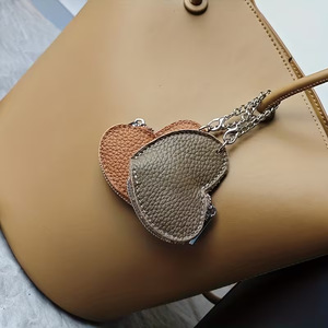 Monedero de Cuero PU Estilo Coreano con Cierre, Unisex, para Uso Diario, Mini Bolsa Colgante con Forma de Corazón, Porta Tarjetas y Llaves - Product Image 2