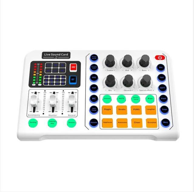 M6 All-in-One Live Sound Card with 48V Power and Voice Changer for Professional Recording Studios and Online Interviews