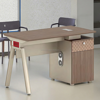Ensemble bureau et chaise de bureau, bureau en bois, table de bureau, ensemble de bureau exécutif avec ordinateur et chaise, bureau de bureau simple pour salles de conférence