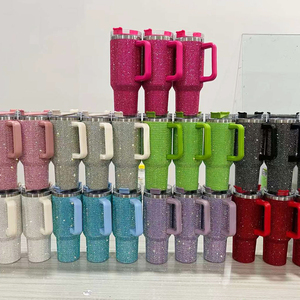 Vasos de Acero Inoxidable Unisex para Viaje de 30oz, 40oz, 50oz con Asa, Tapa y Popote, Estampado de Vaca, Guepardo, Leopardo, Tie Dye y con Tachuelas - Product Image 6