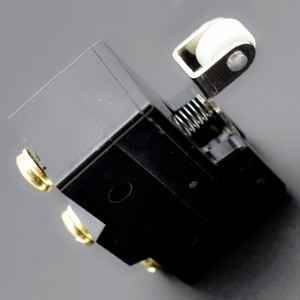 Micro Switch <strong>LXW5</strong>-<strong>11G2</strong> Z-15GW22-B - Product Image 2