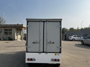 รถเที่ยวชมเมืองและรถบัสทางไกลแบบไฟฟ้า 23 ที่นั่ง แบตเตอรี่ 72V200AH ระยะทางวิ่ง 100 กม. ปรับแต่งระบบปรับอากาศได้ - Product Image 4