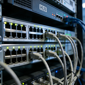 Nettoyant de contact électrique professionnel KEC non inflammable - 240g - Résistance diélectrique 40kV - <span class=keywords><strong>S</strong></span>échage rapide <span class=keywords><strong>sans</strong></span> résidus - <span class=keywords><strong>Sans</strong></span> danger pour les surfaces sensibles - Product Image 4