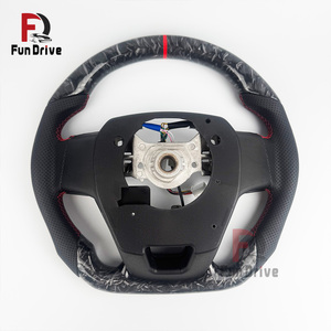 พวงมาลัยแบบอุ่นคาร์บอนไฟเบอร์สำหรับ Toyota Hilux Corolla Gr86 Camry Land Cruiser Fortuner Gt86 Lc300 - Product Image 5