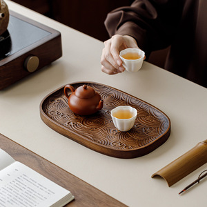 Bandeja de té redonda de madera de nogal Guanlan, tallada a mano con patrón de ondas, madera maciza para uso doméstico, sensación de alta gama. - Product Image 1