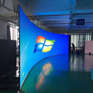 SMD P3.9 curva pared de vídeo a todo Color al aire libre LED pantalla de publicidad buen ángulo de visión - Product Image 3