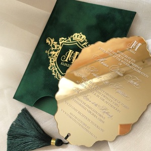 Carpeta de Invitación de Boda de Terciopelo de Lujo Personalizada al por Mayor, Elegante Juego de Tarjetas Acrílicas con Sobres y Sello de Cera - Product Image 1
