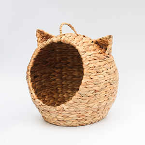 Casa para Gatos con Forma de Nave Espacial y Orejas de Gato – Material de Jacinto de Agua Tejido a Mano, Súper Suave, Sostenible, Transpirable y Ecológico - Product Image 4