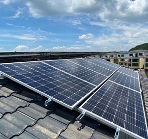 Panel Solar Bifacial E-NICE <span class=keywords><strong>JASOLAR</strong></span> de 720W, Tipo N, Plateado, 182mm, 26% de Eficiencia, TUV IEC, Doble Vidrio para Plantas de Energía - Product Image 5