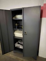 Armoire à outils robuste à 2 portes pour garage