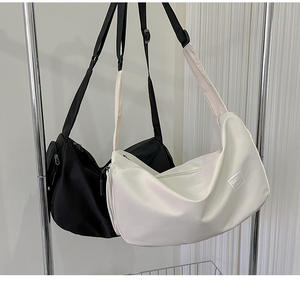 Bolsa de Gimnasio Informal de Nailon para Mujer, Bolsa de Viaje Corta para Negocios, Organizador Deportivo, Bolsa de Viaje Cruzada al Hombro de Gran Capacidad - Product Image 3