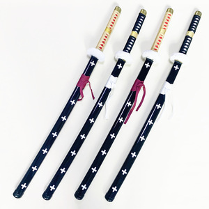 Épée <span class=keywords><strong>Katana</strong></span> en bois de 100 cm en gros, Roronoa Zoro, jouet d'anime, accessoires de cosplay pour fête d'anime, Trafalgar Law - Product Image 4